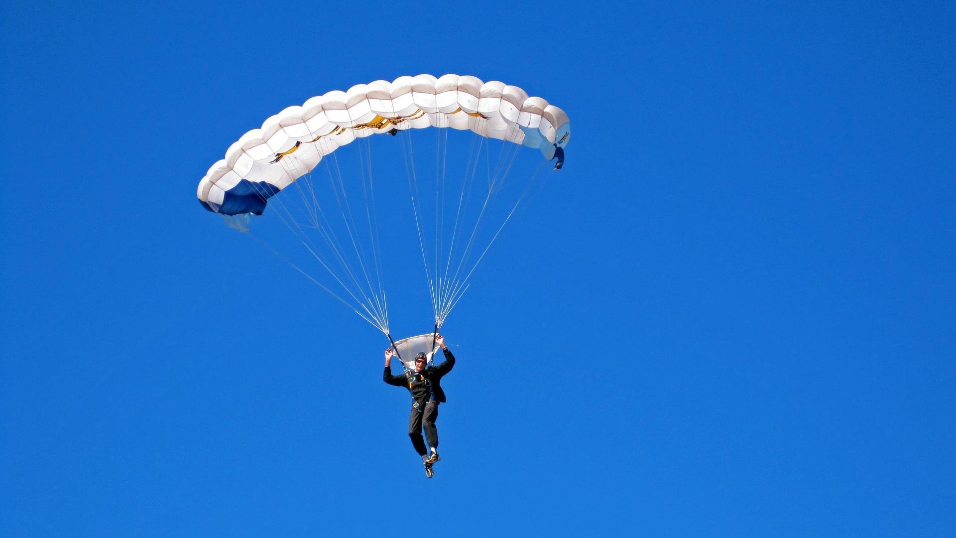 羽毛球战术训练模块系统化提升实效，羽毛球技战术分析