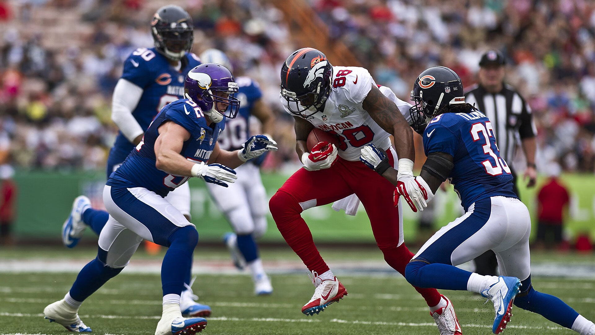 《PUBGMobile》极限突围全球总决赛,极致操作热血沸腾!