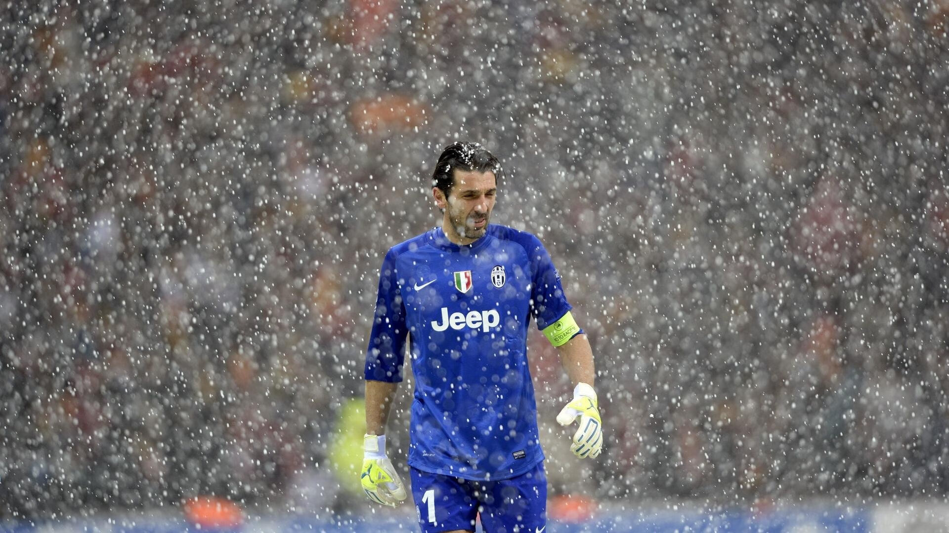 九游娱乐下载-五大联赛是否因数据透明化降低比赛战术不确定性，五大联赛形势